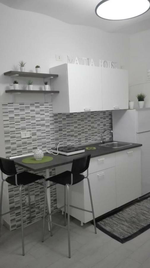 House Mattia Apartment Бари Екстериор снимка